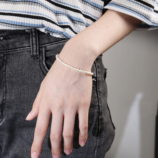 Dainty Freshwater Pearl Bracelet