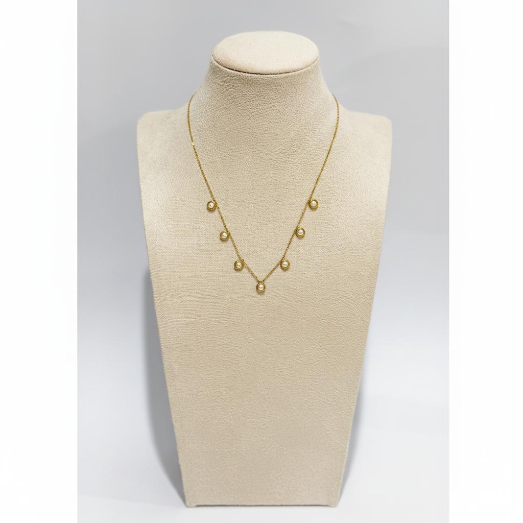 White Pearl Pendant Necklace