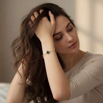 Clover Bracelet Black