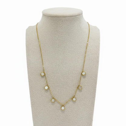 Flat Pearl Pendant Necklace