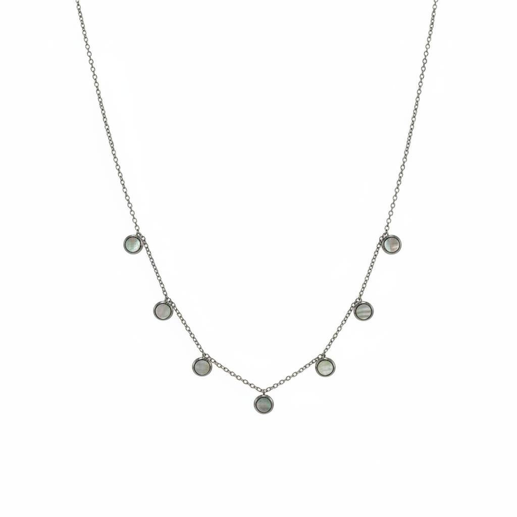 Flat Pearl Pendant Necklace