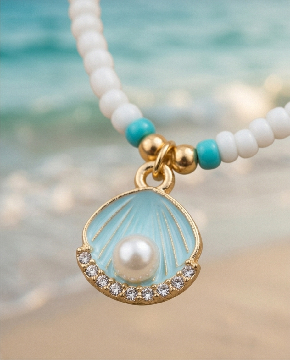 Nerina Clam Shell Necklace