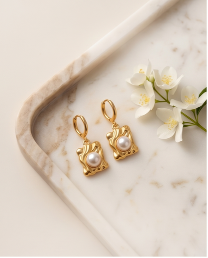 Everlasting Pearl Earrings