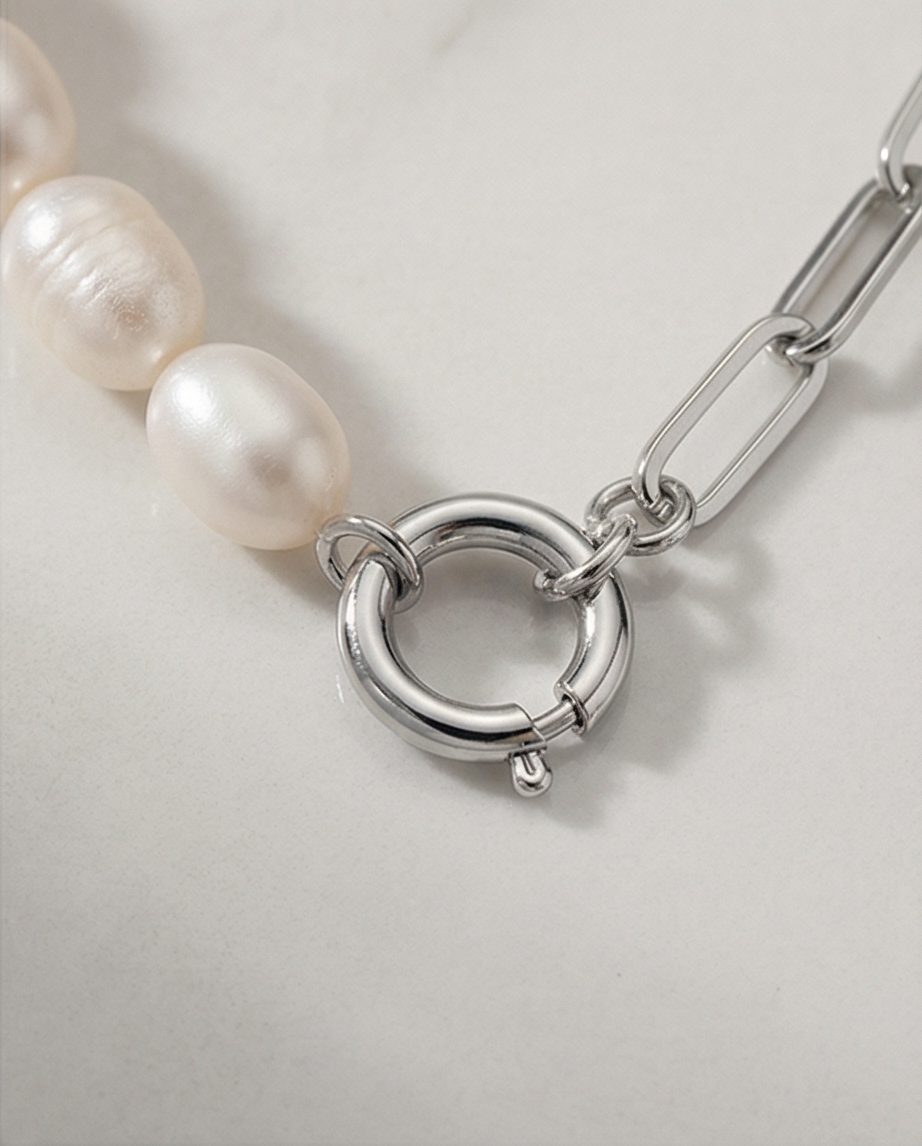Leucothea Necklace