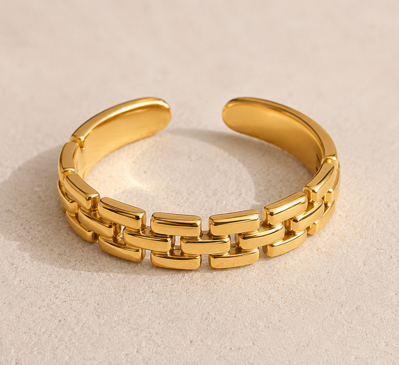 Noelani Ring