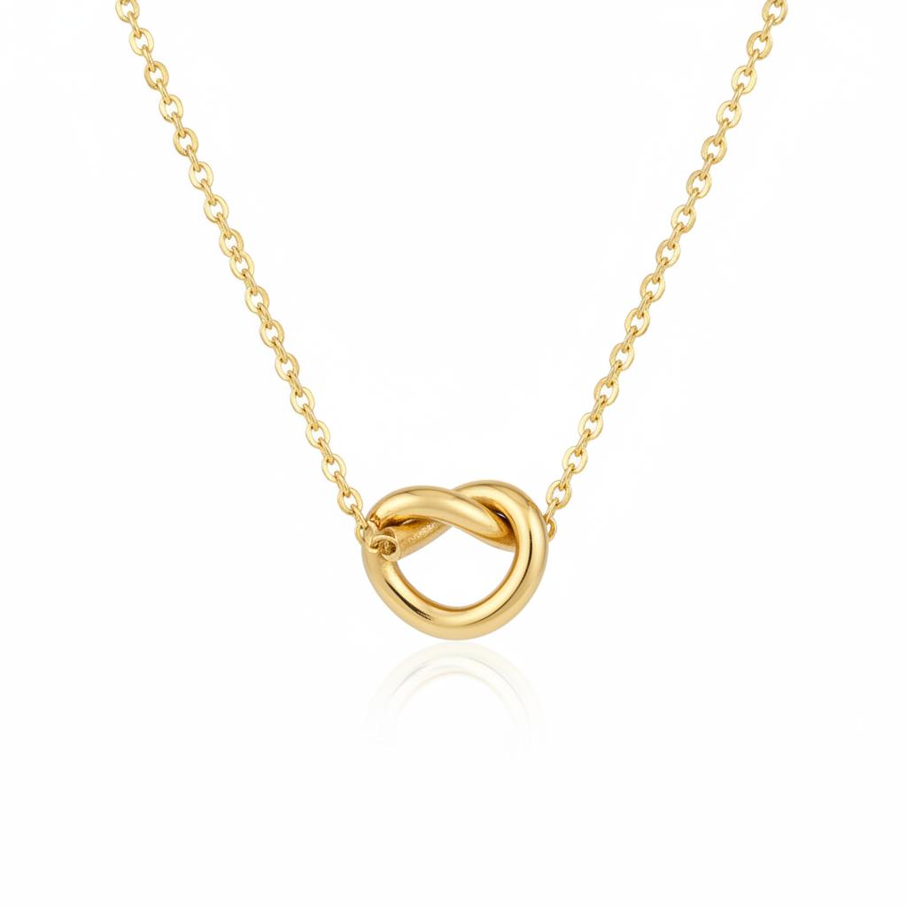 Rope Clasp Pendant Necklace