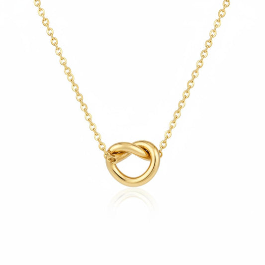 Rope Clasp Pendant Necklace