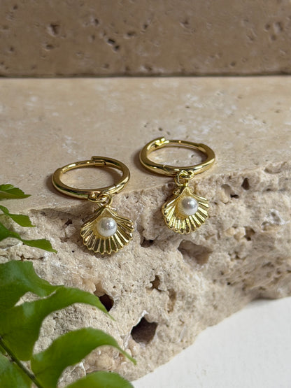 Shell Pearl Dangle Earrings