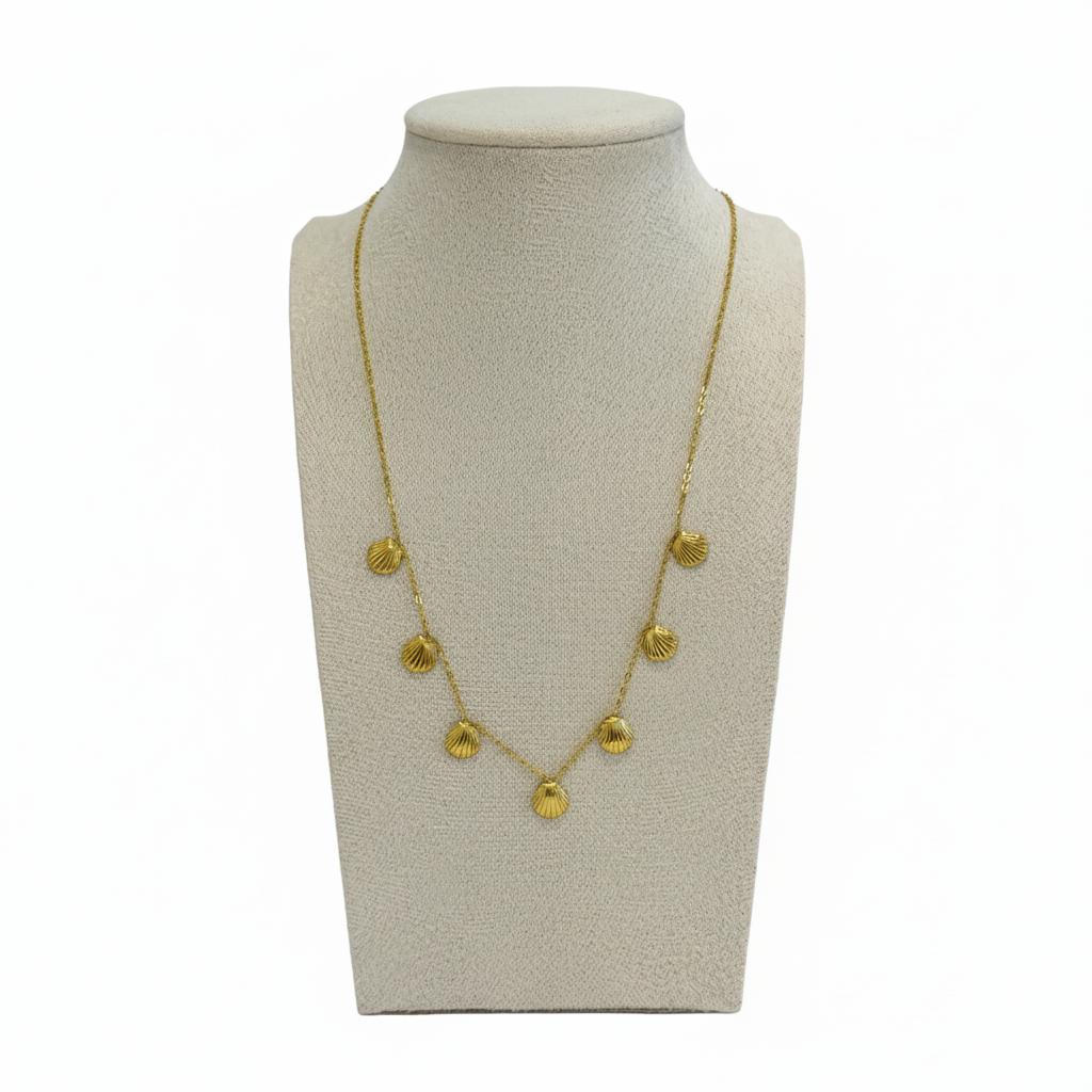 Shell Pendant Necklace