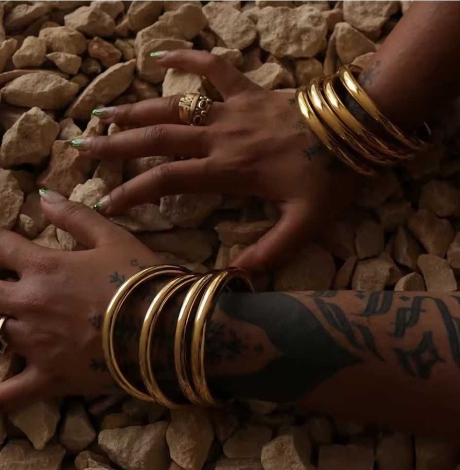 Trendy Simple Fashion Gold Bracelet