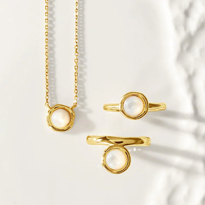 Mother Of Pearl Pendant Necklace